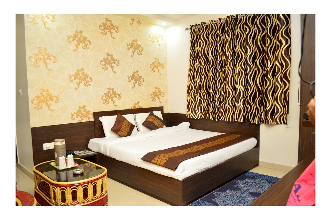 Hotel Abhinandan Inn Divisione di Divisione di Jaipur Esterno foto