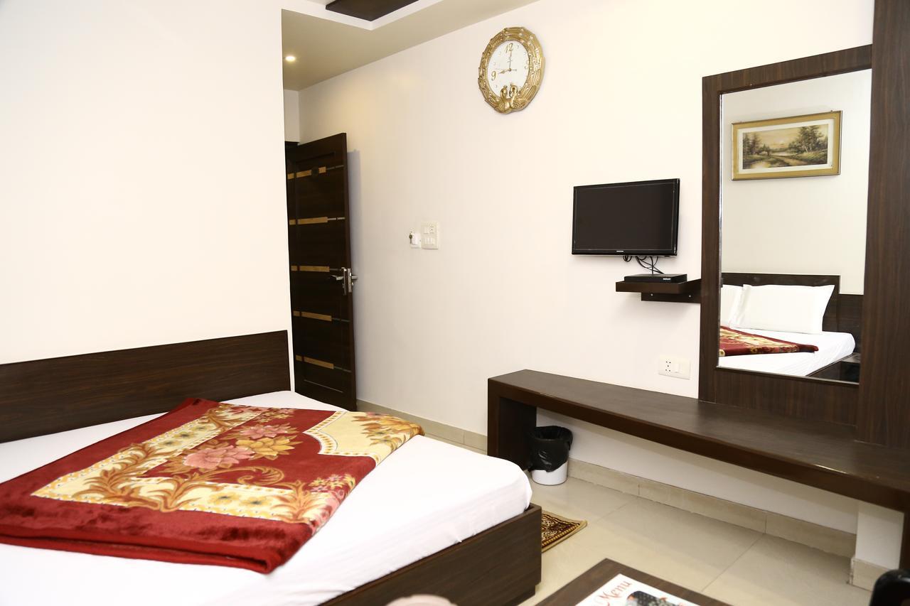 Hotel Abhinandan Inn Divisione di Divisione di Jaipur Esterno foto