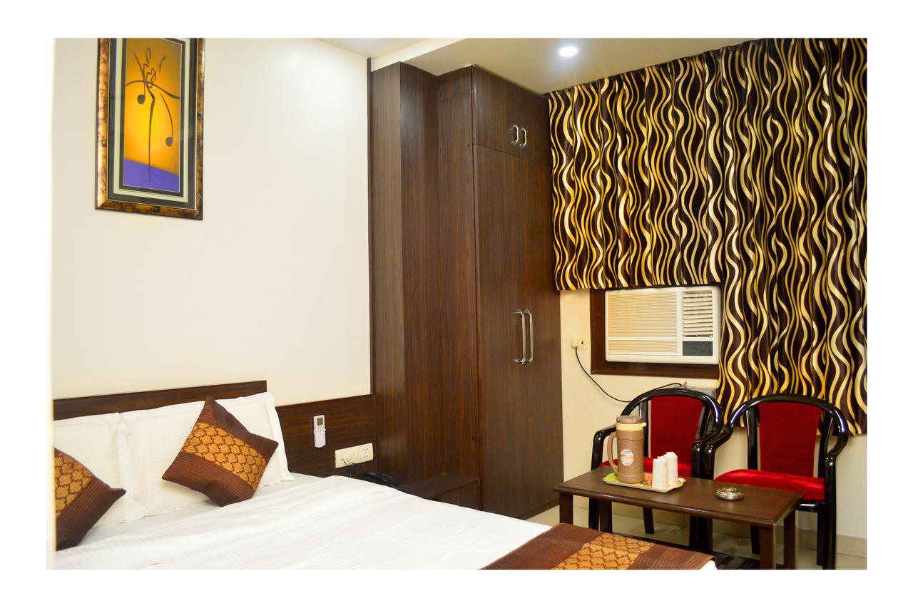 Hotel Abhinandan Inn Divisione di Divisione di Jaipur Esterno foto